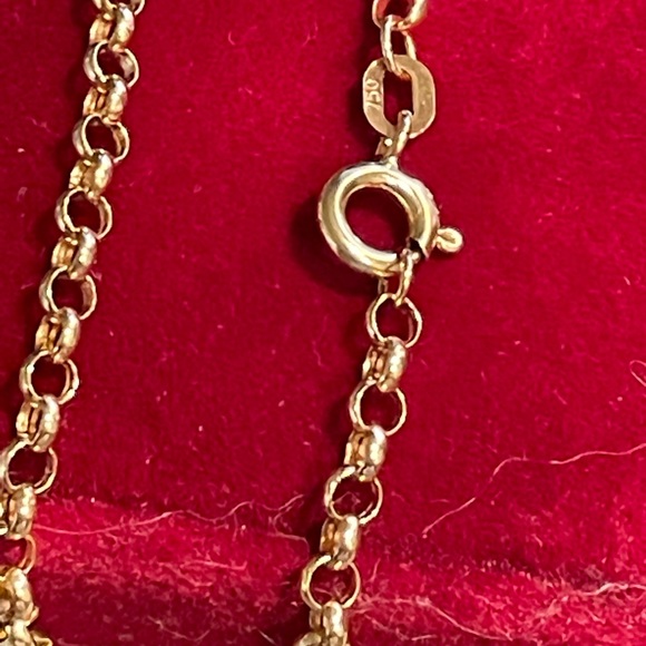 18 solid yellow gd tacco chain, 3.41 grams 17” - Picture 5 of 7